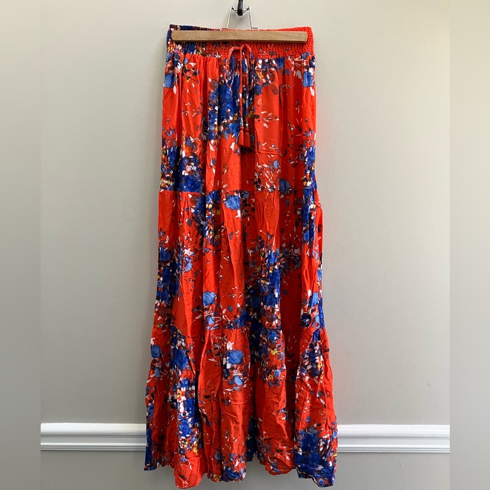 LOVE STITCH Floral Print Maxi Skirt Women’s Size L Red